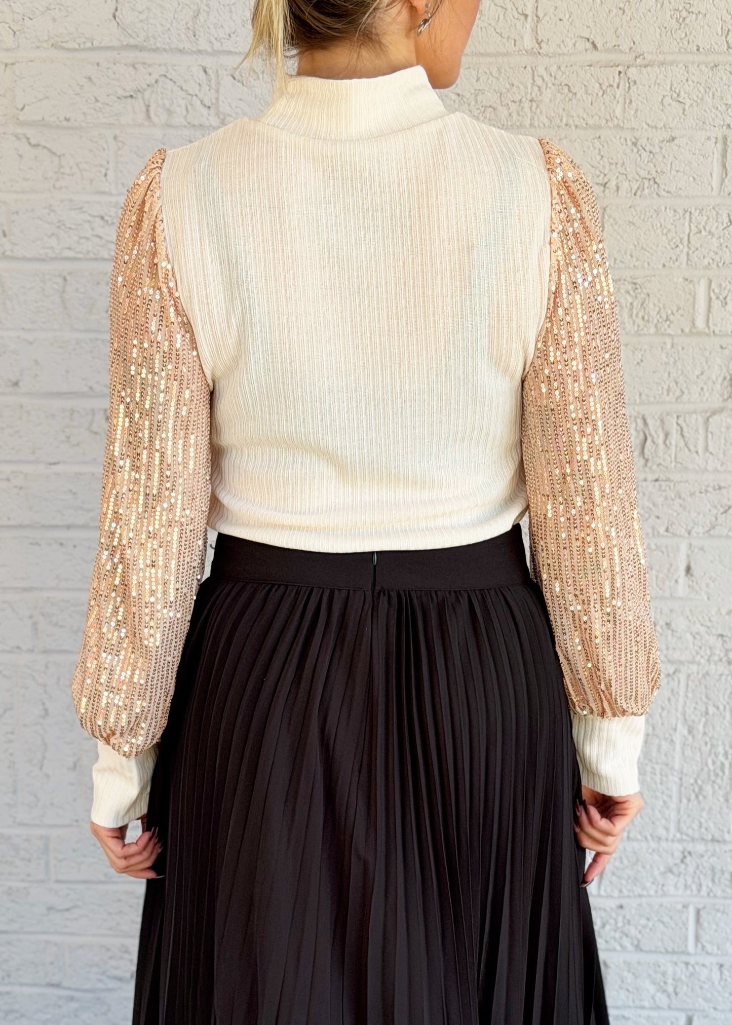 Ribbed Knit Sequin Sleeve Top