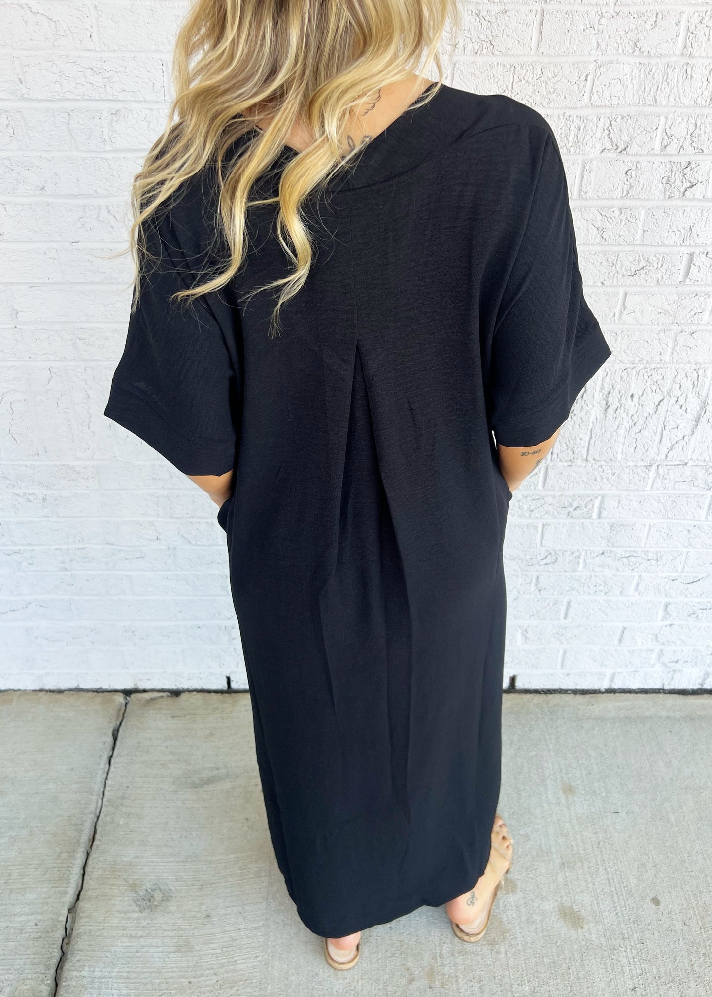 Solid Pockets Midi Dress