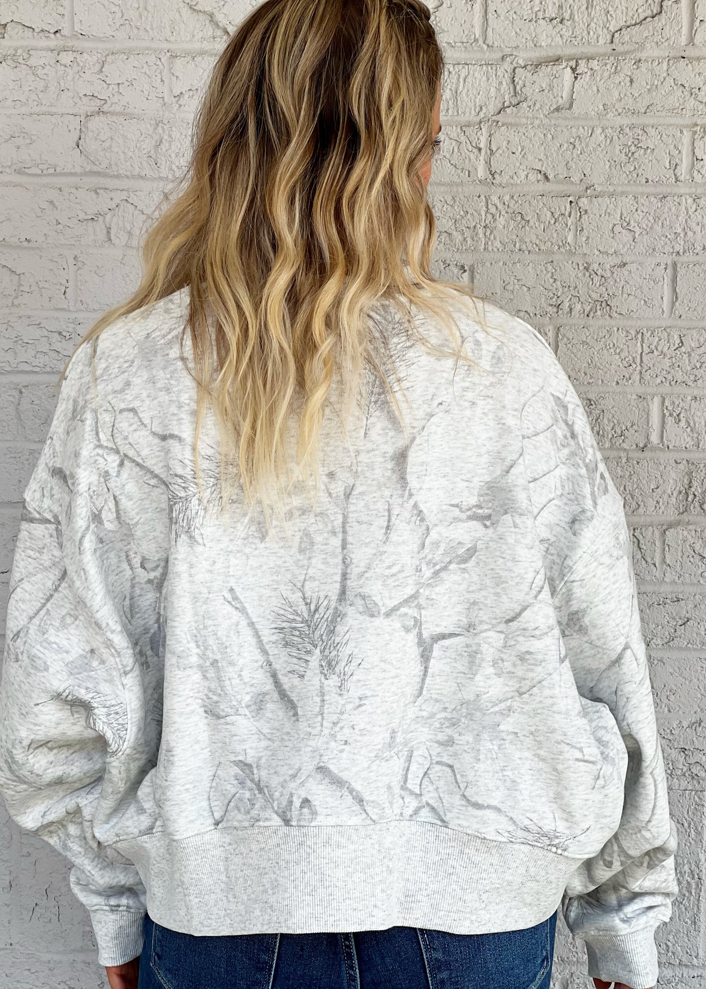 Grey Pullover