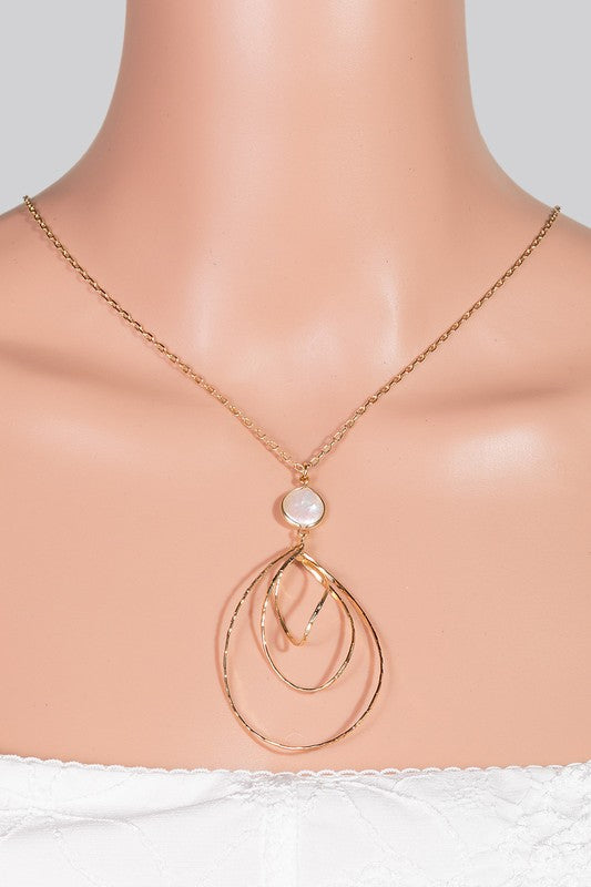 Pearl Pendant Necklace