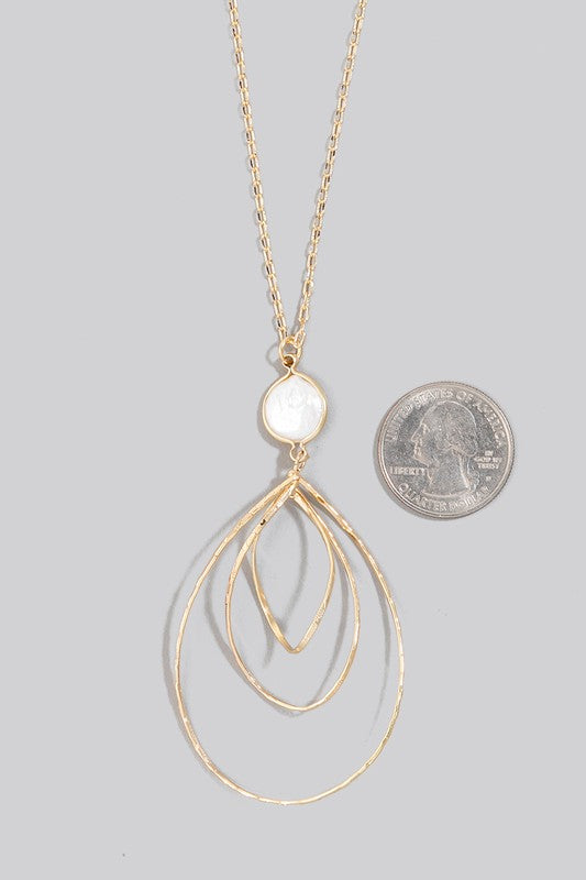 Pearl Pendant Necklace