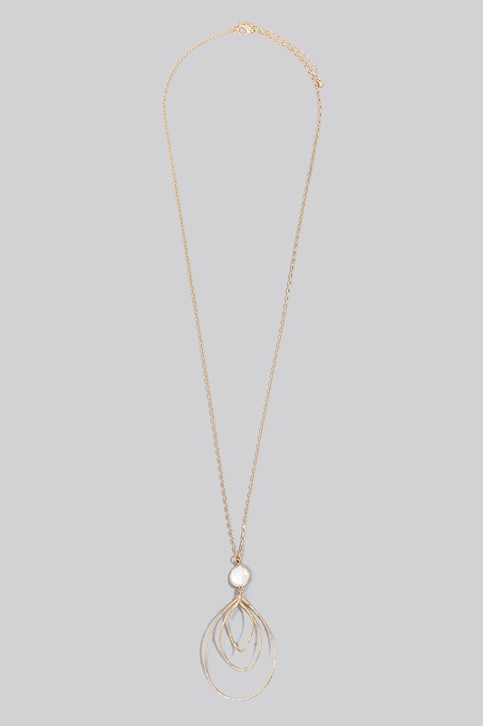 Pearl Pendant Necklace