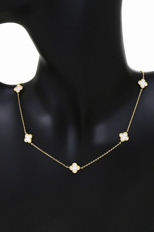 Dainty Clover Necklace