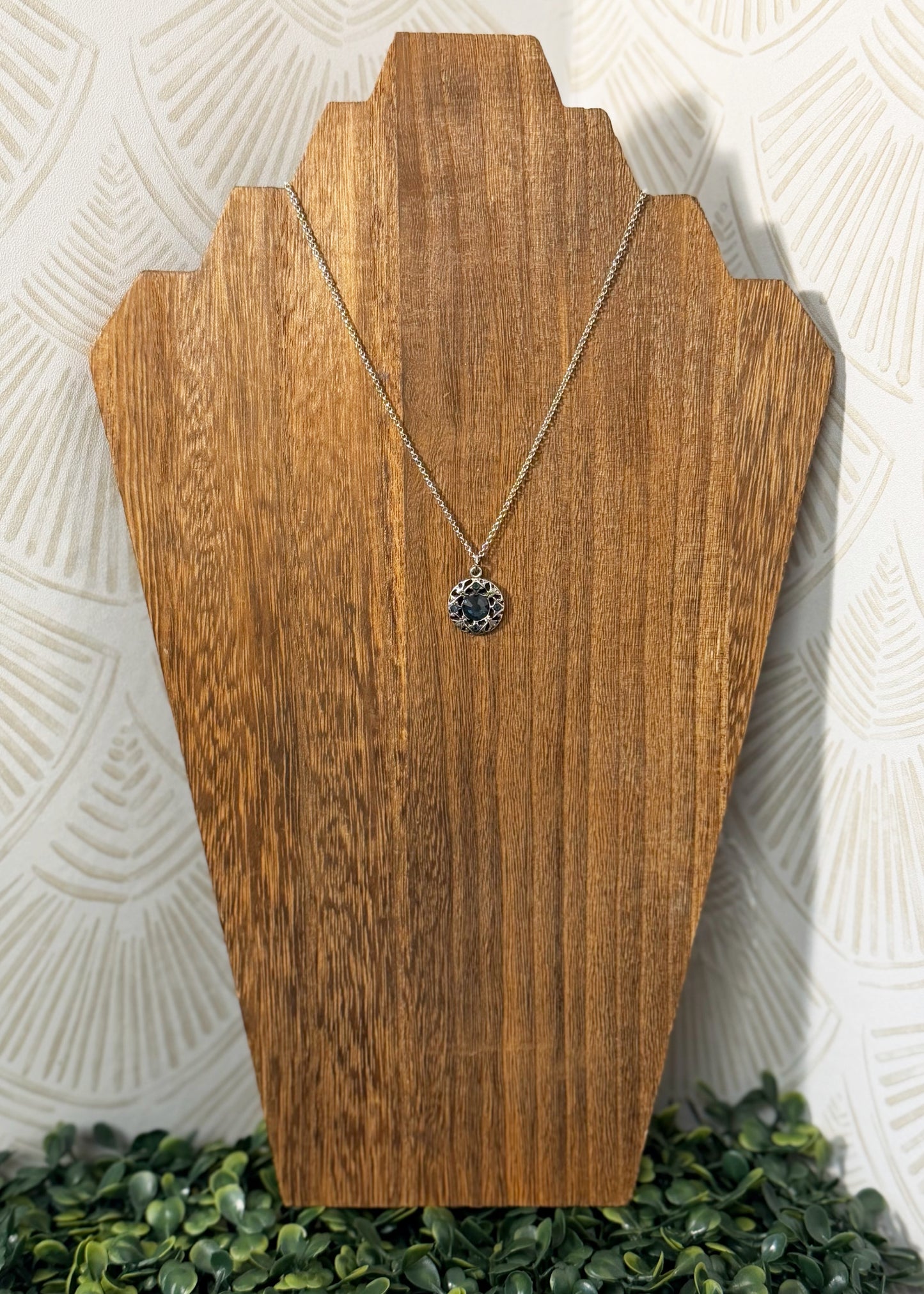 Lillian Crystal Necklace