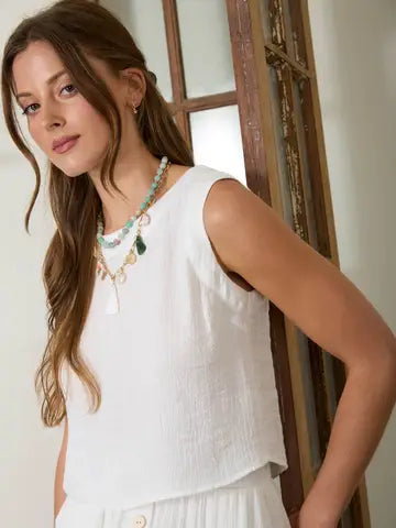 Sleeveless Back Button Top